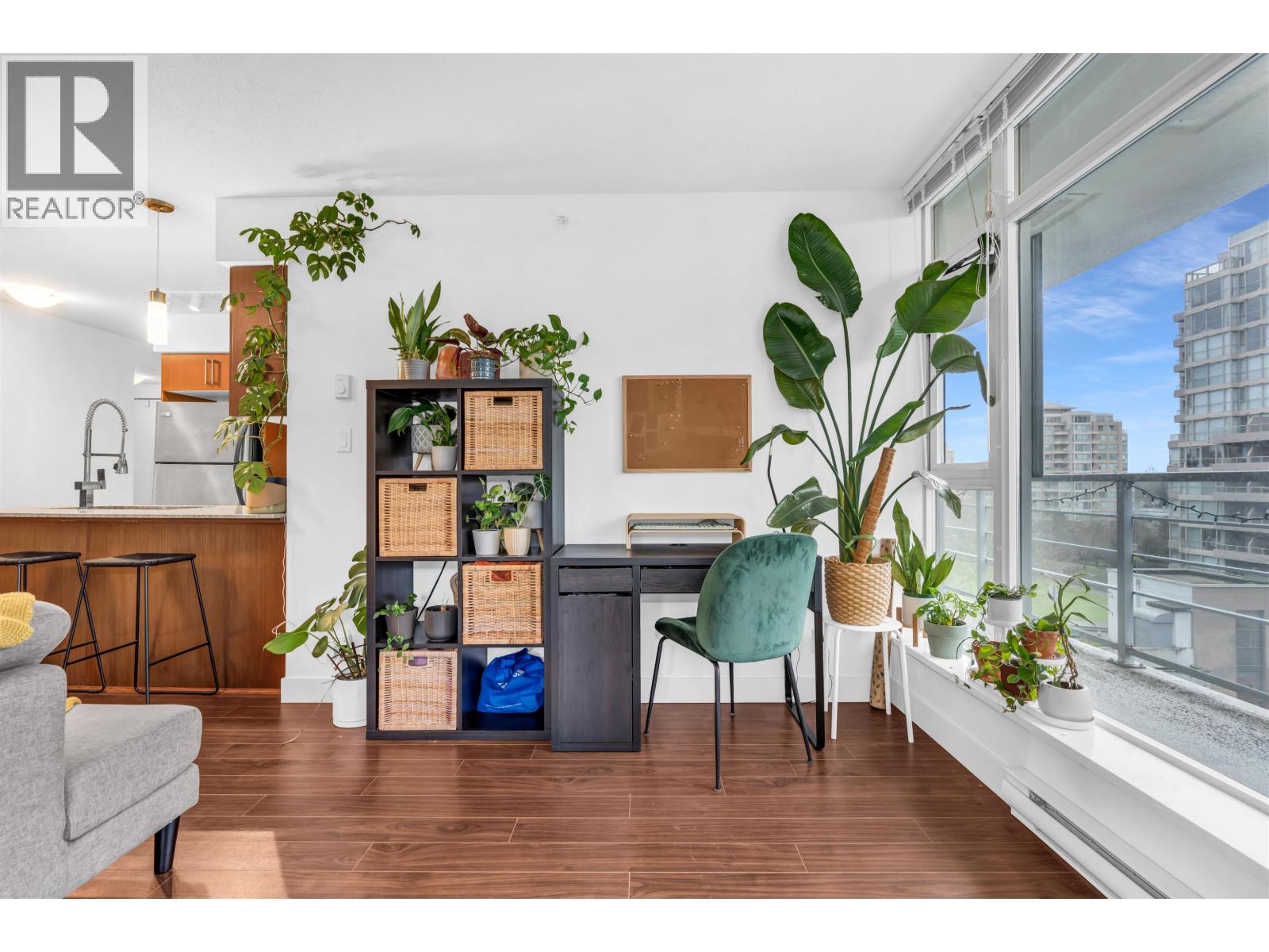 905 8068 WESTMINSTER HIGHWAY, Richmond