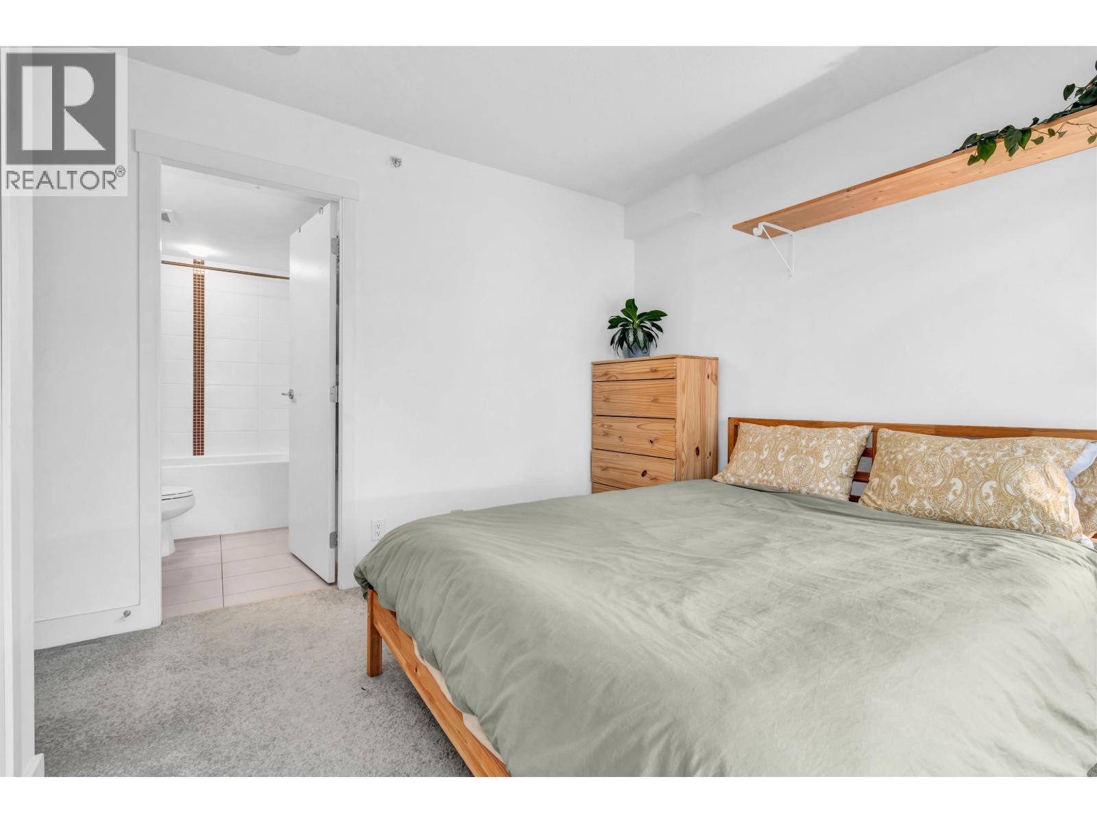 905 8068 WESTMINSTER HIGHWAY, Richmond