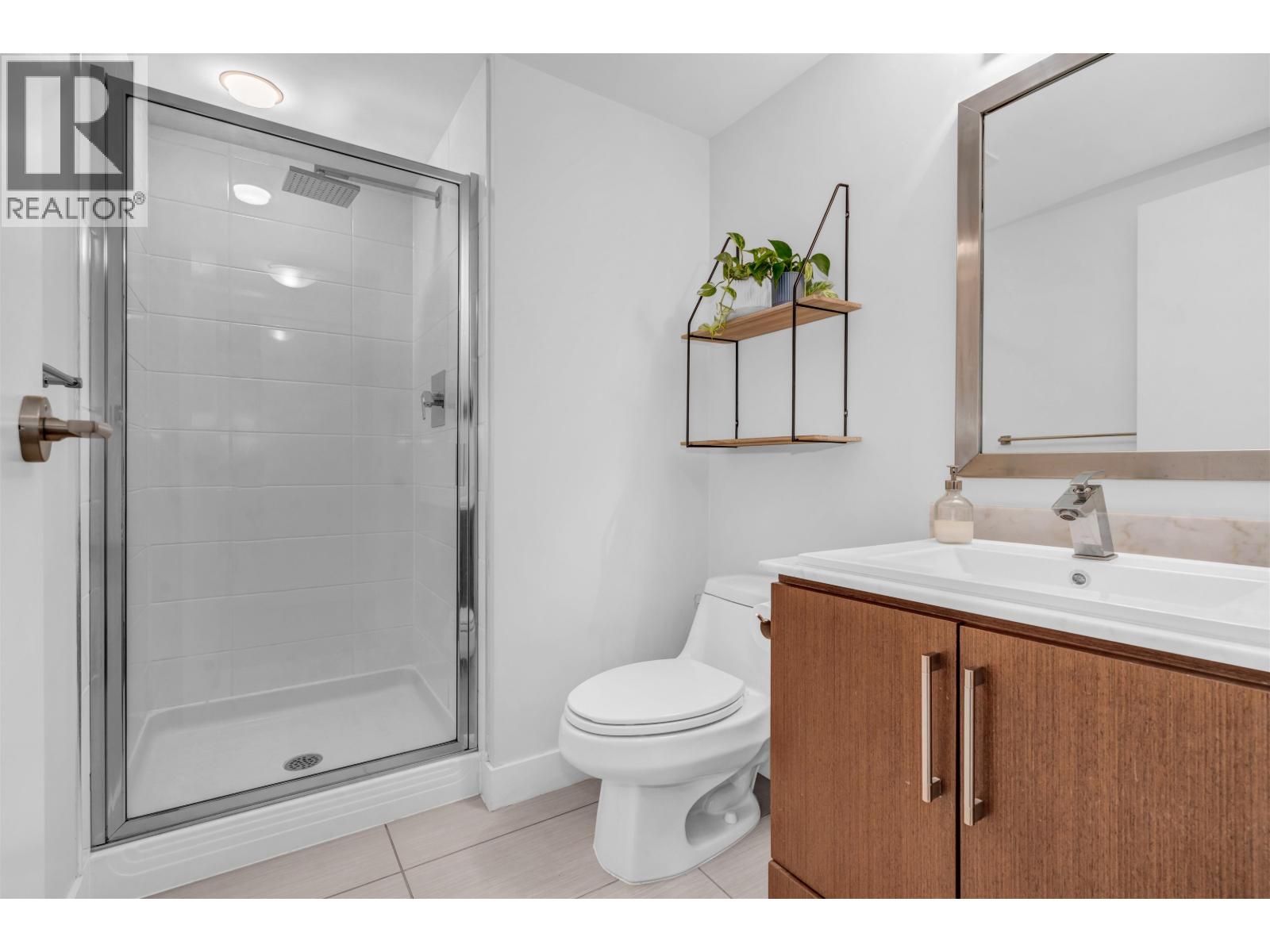 905 8068 WESTMINSTER HIGHWAY, Richmond