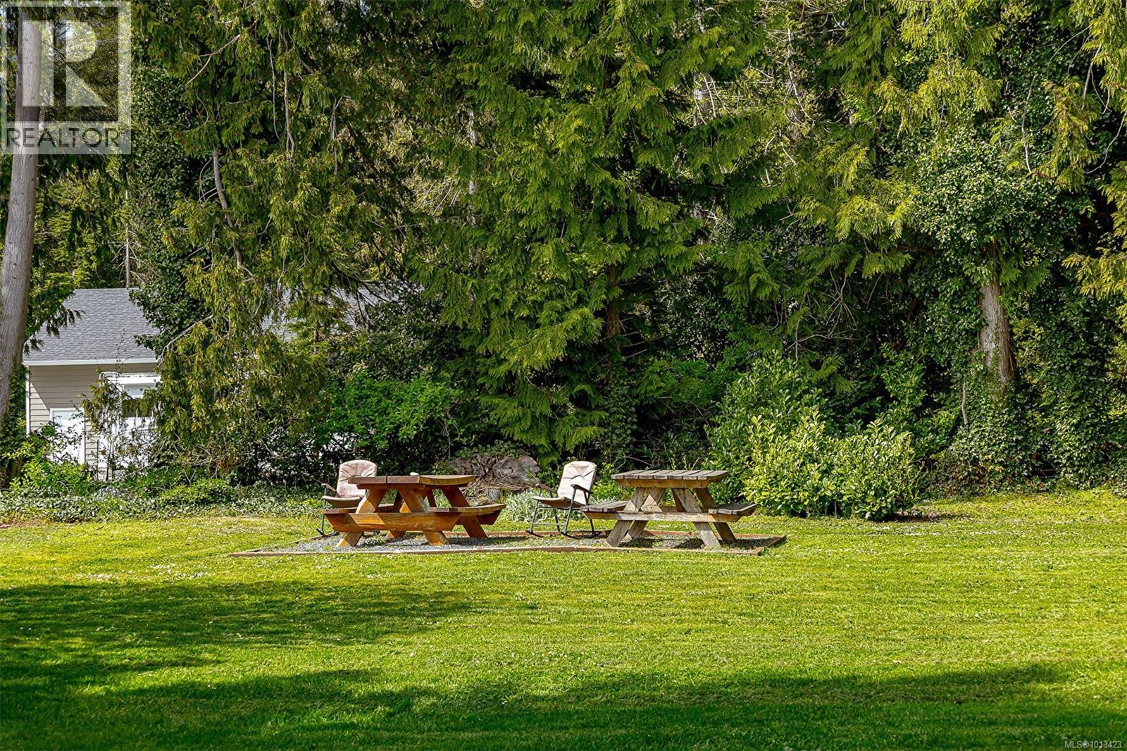 9 1986 Glenidle Road, Sooke