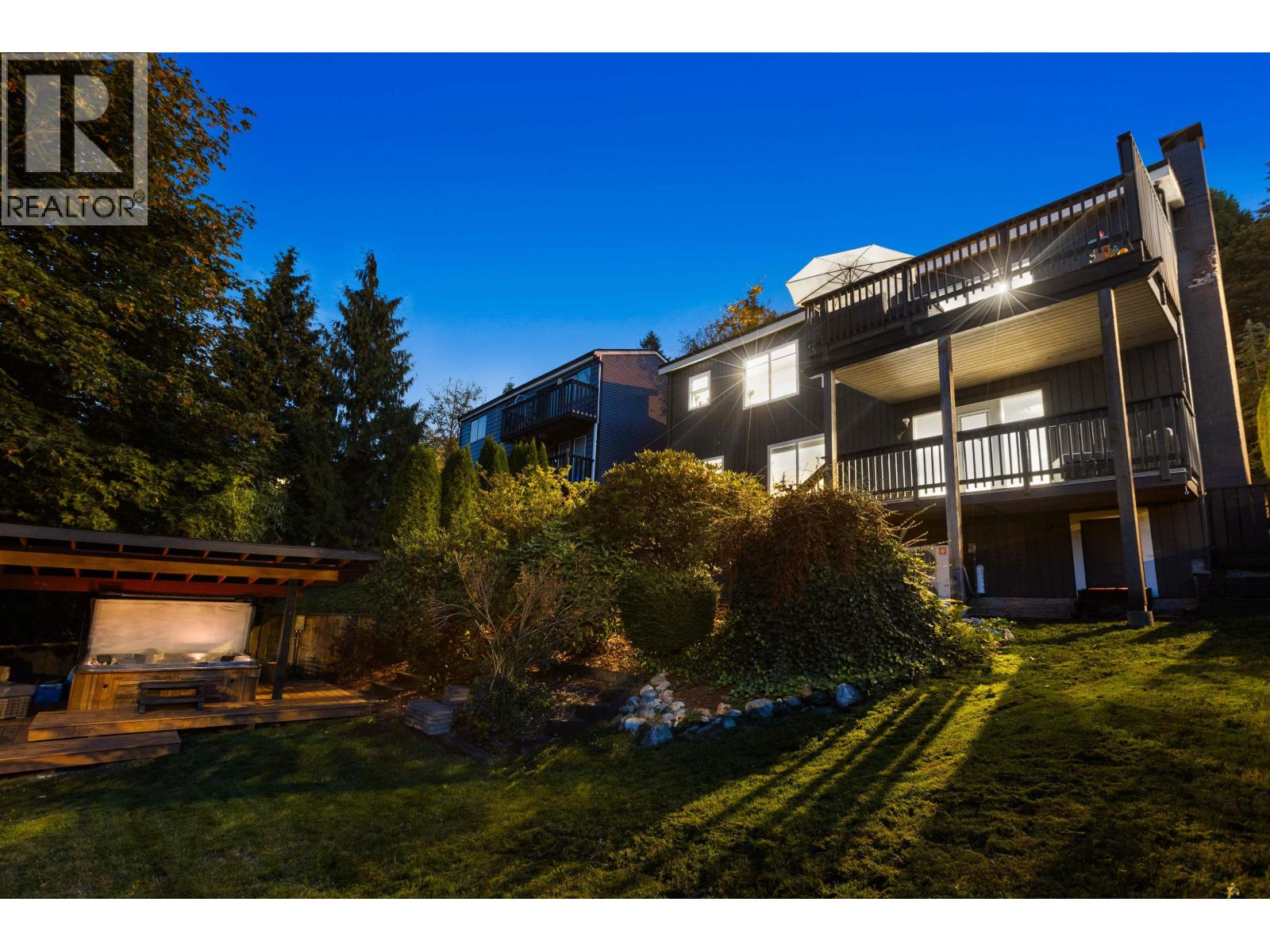 4 NOBLE COURT, Port Moody