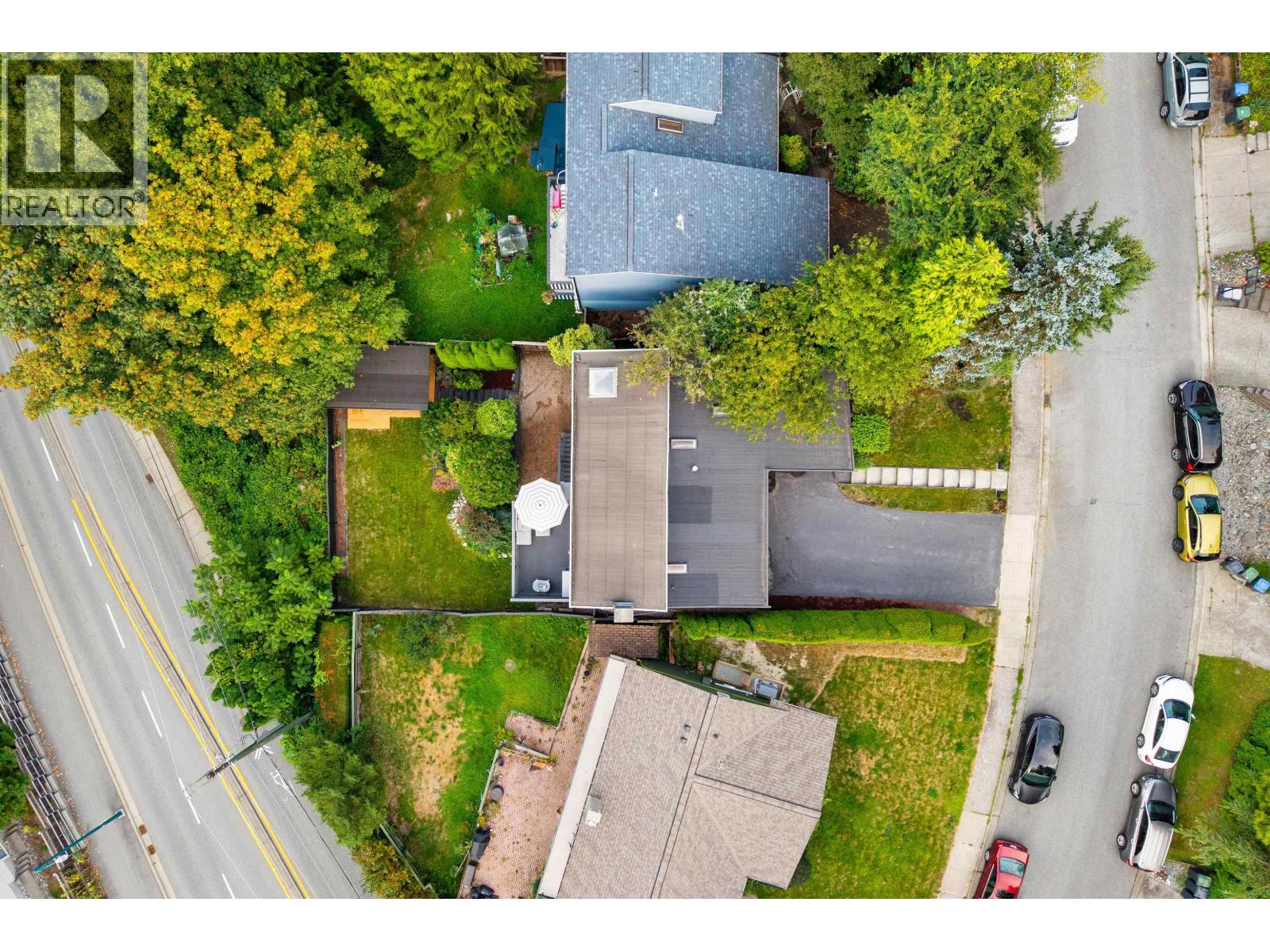 4 NOBLE COURT, Port Moody