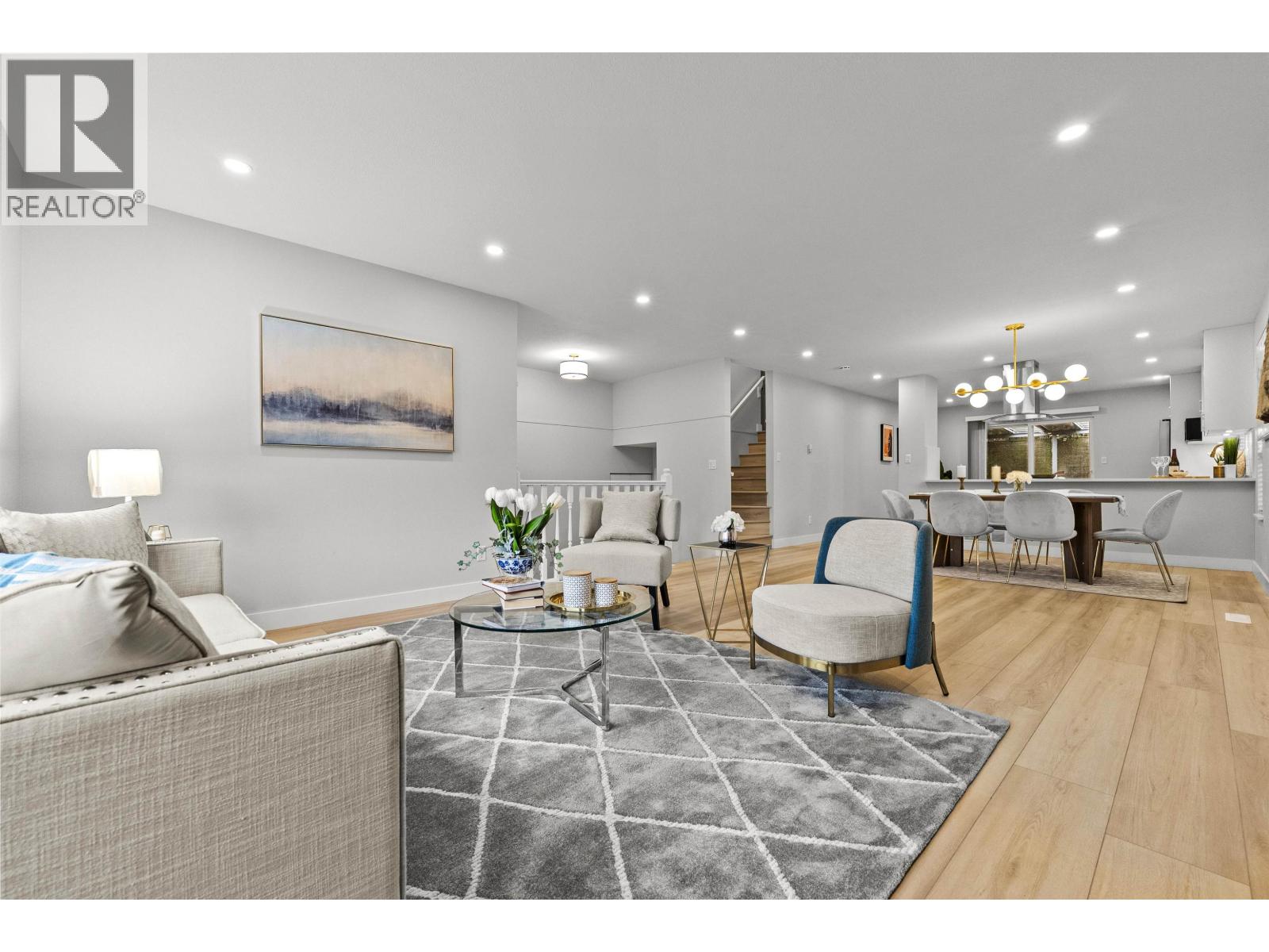 3055 ROTHBURY PLACE, Burnaby