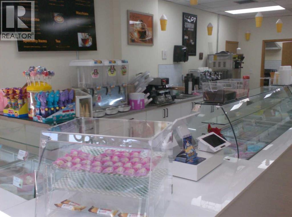 Business for Sale in    Avenue NE Tuxedo Park Calgary 