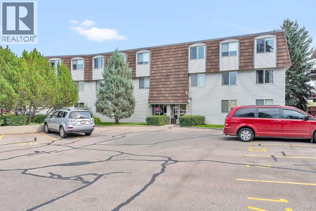 102, 516 Cedar Crescent SW, Calgary, Alberta