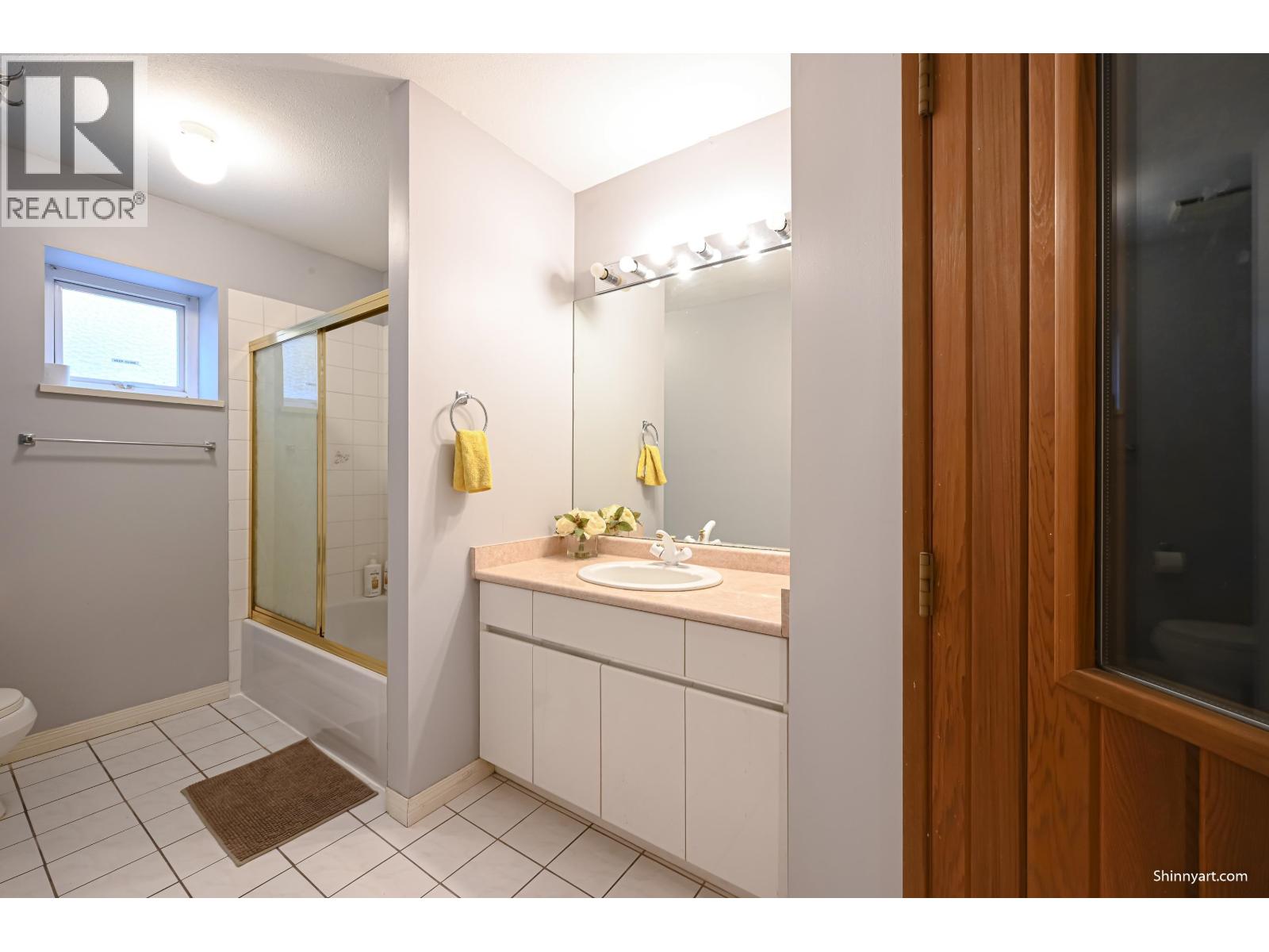 6339 CANADA WAY, Burnaby