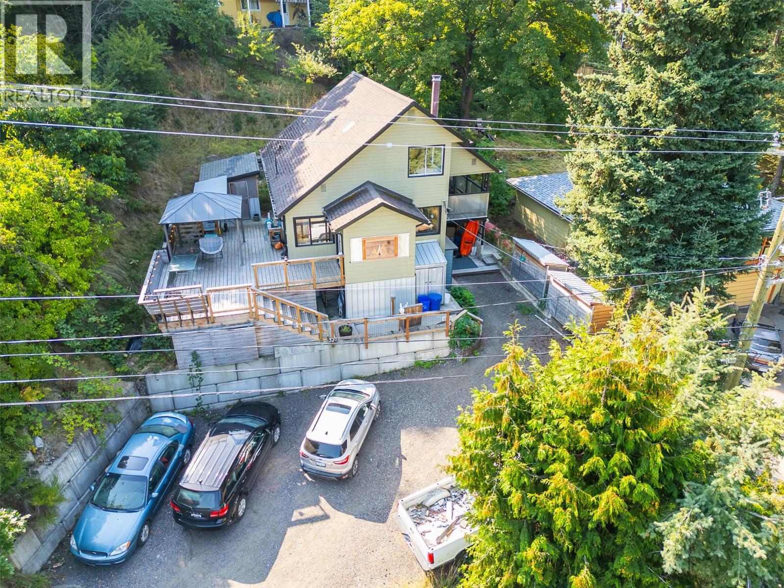 320 CHATHAM Street, Nelson