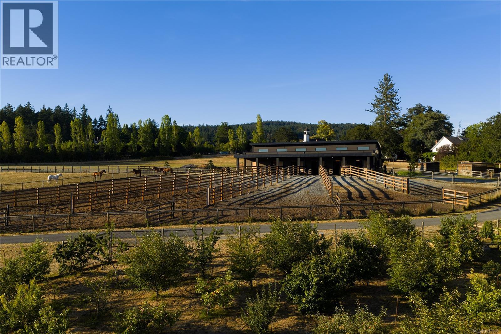  7756 West Saanich Road, Central Saanich