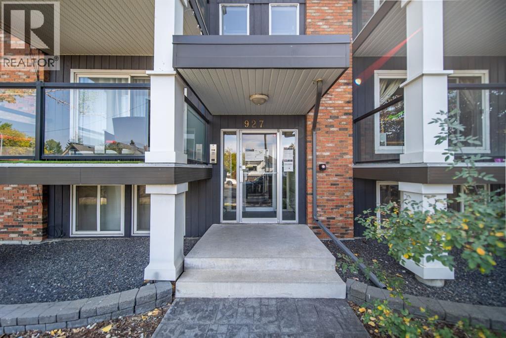 Single Family House for Sale in    Avenue NW Sunnyside Calgary 