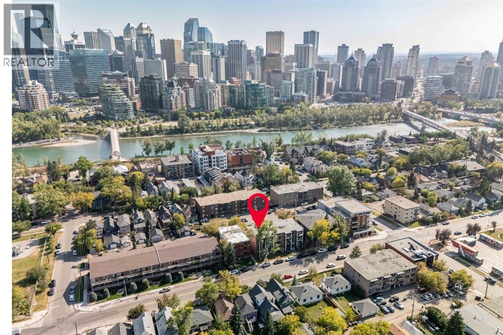 Single Family House for Sale in    Avenue NW Sunnyside Calgary 