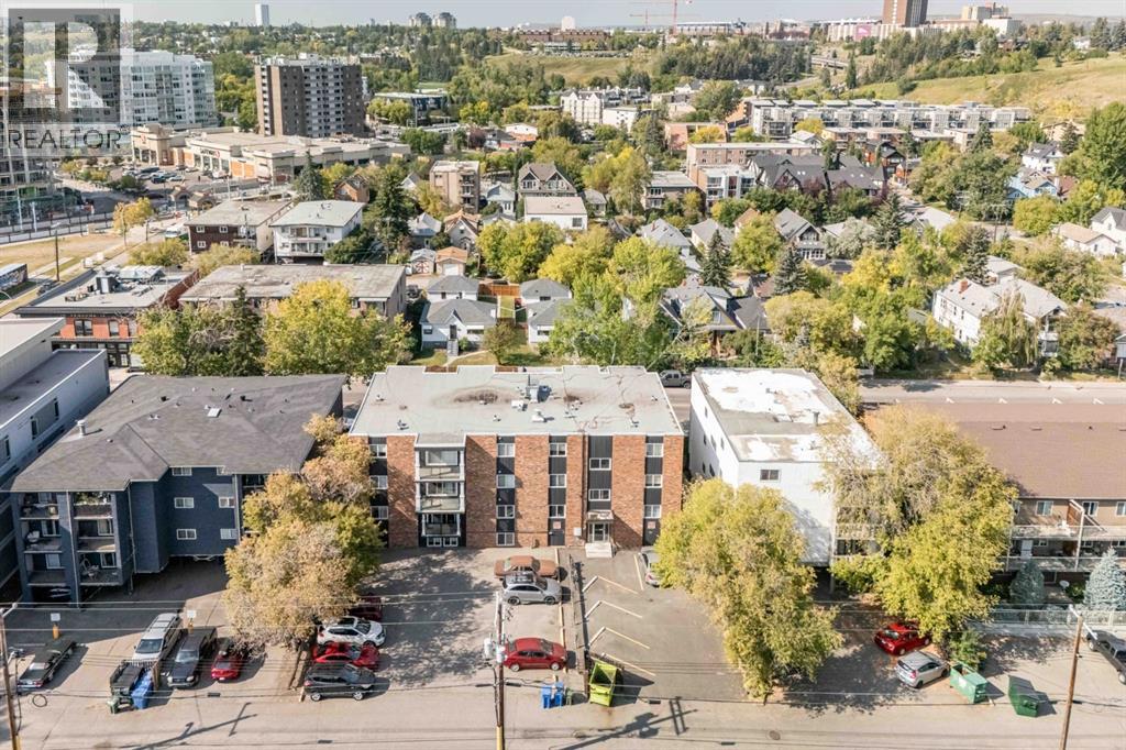 Single Family House for Sale in    Avenue NW Sunnyside Calgary 