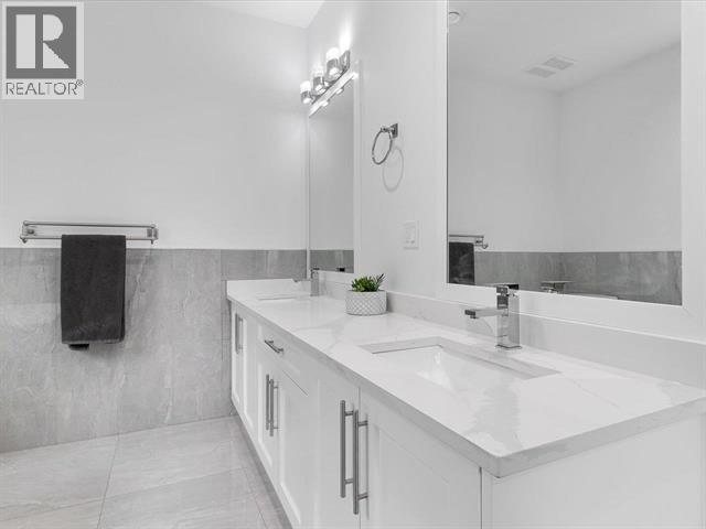 1462 PITT RIVER ROAD, Port Coquitlam