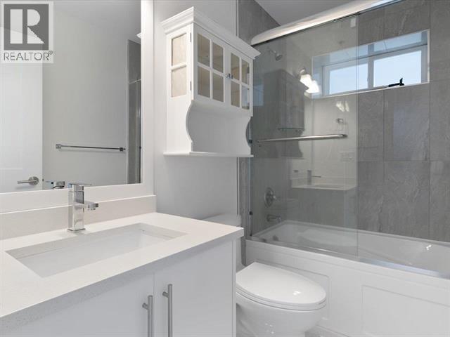 1462 PITT RIVER ROAD, Port Coquitlam
