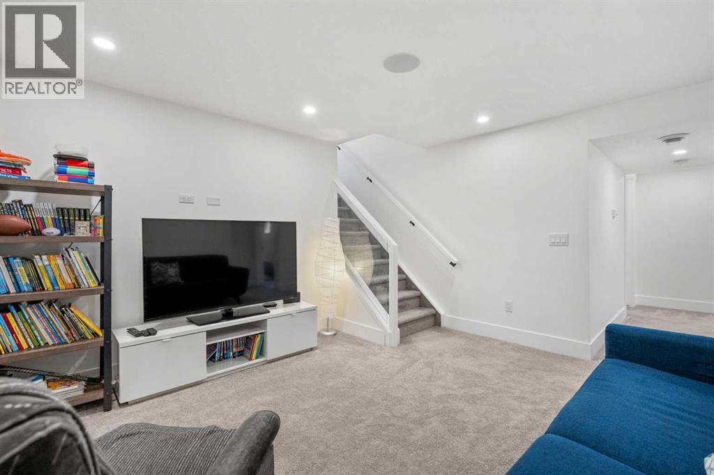 Single Family House for Sale in  Lake Wapta Rise SE Lake Bonavista Calgary 
