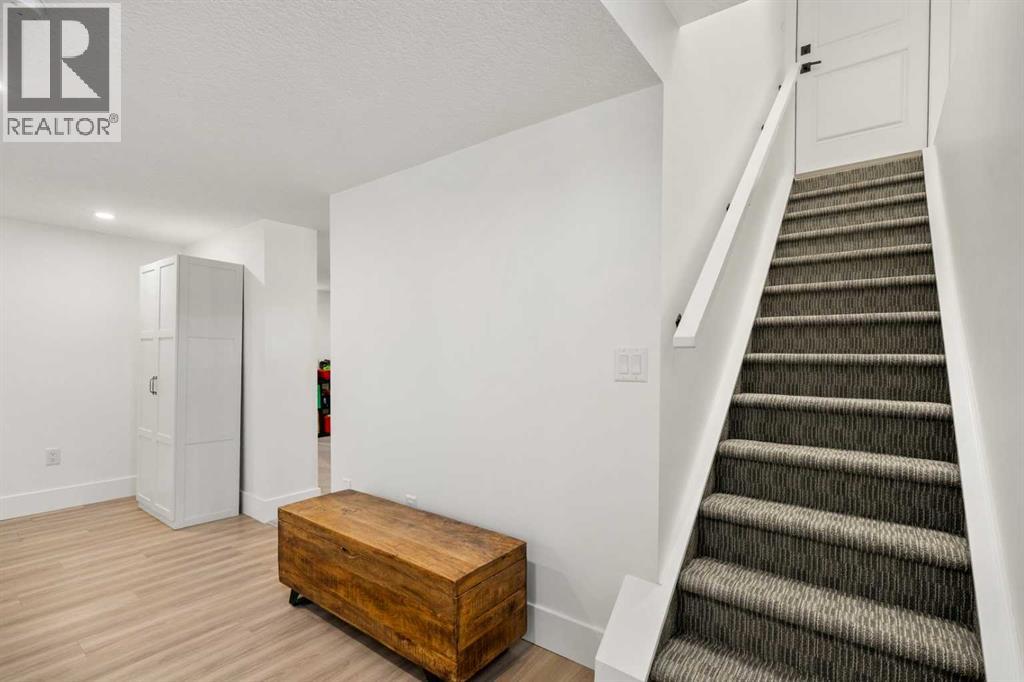 Single Family House for Sale in  Lake Wapta Rise SE Lake Bonavista Calgary 