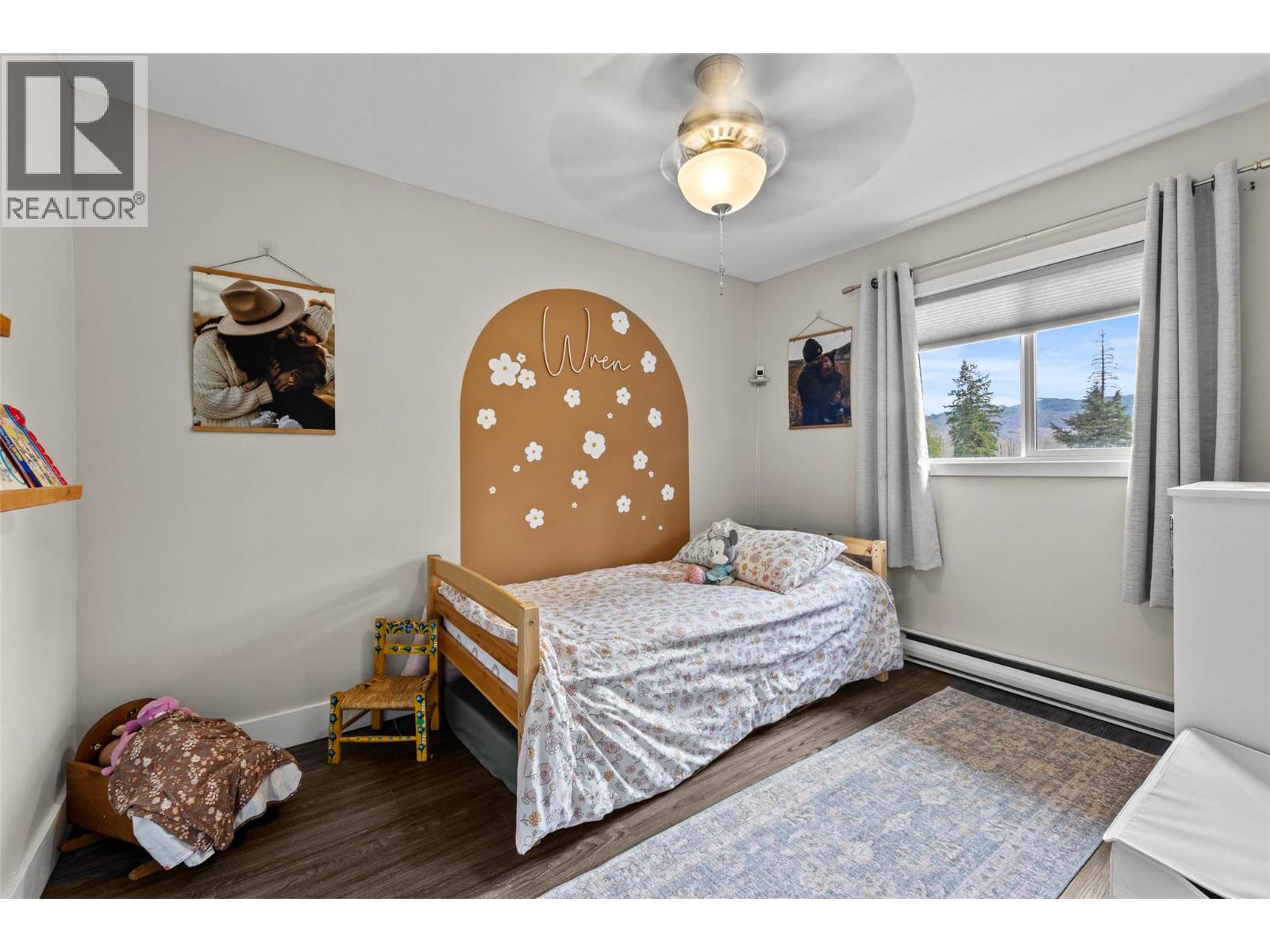 366 Staines Road, Barriere