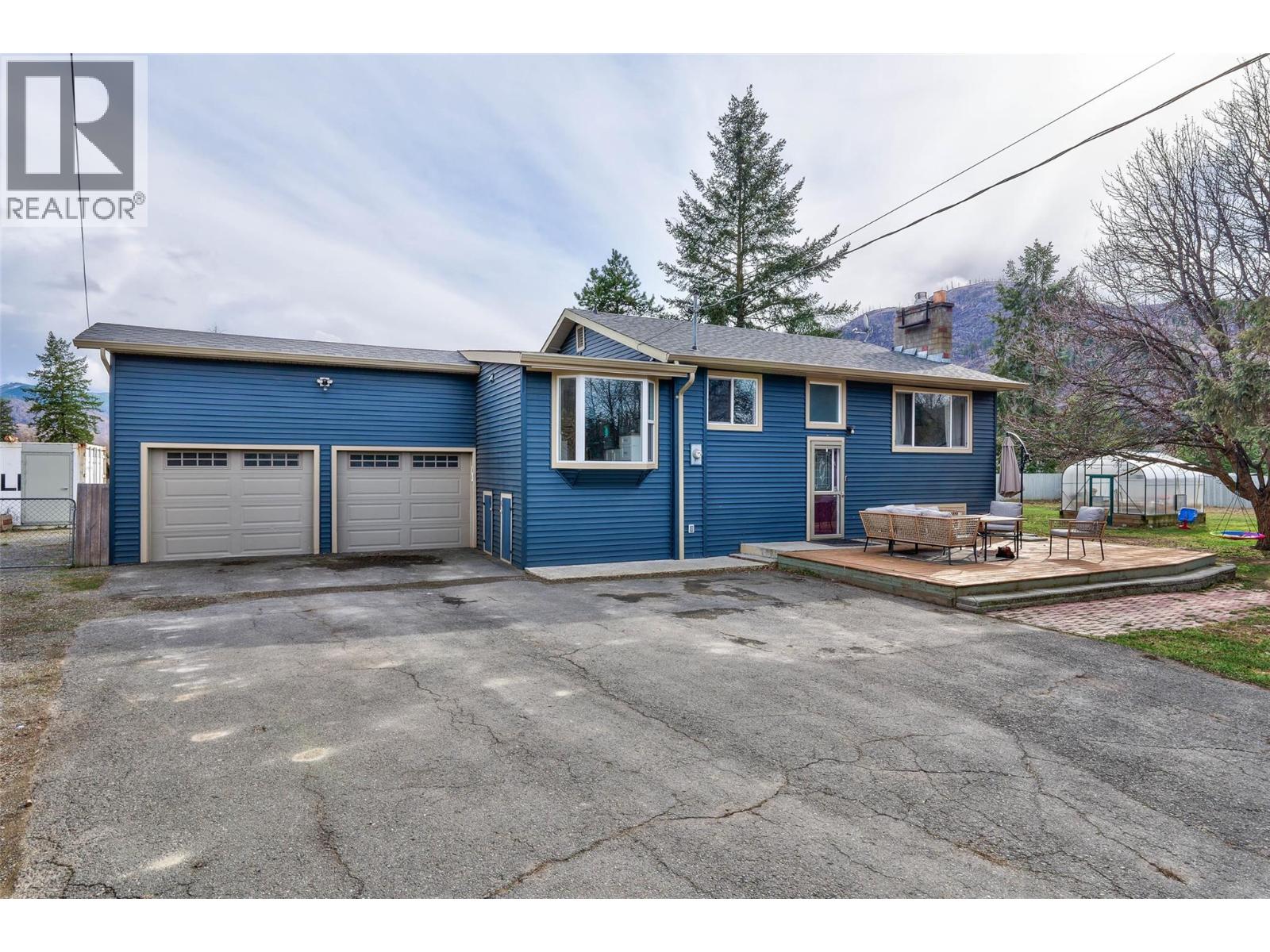 366 Staines Road, Barriere
