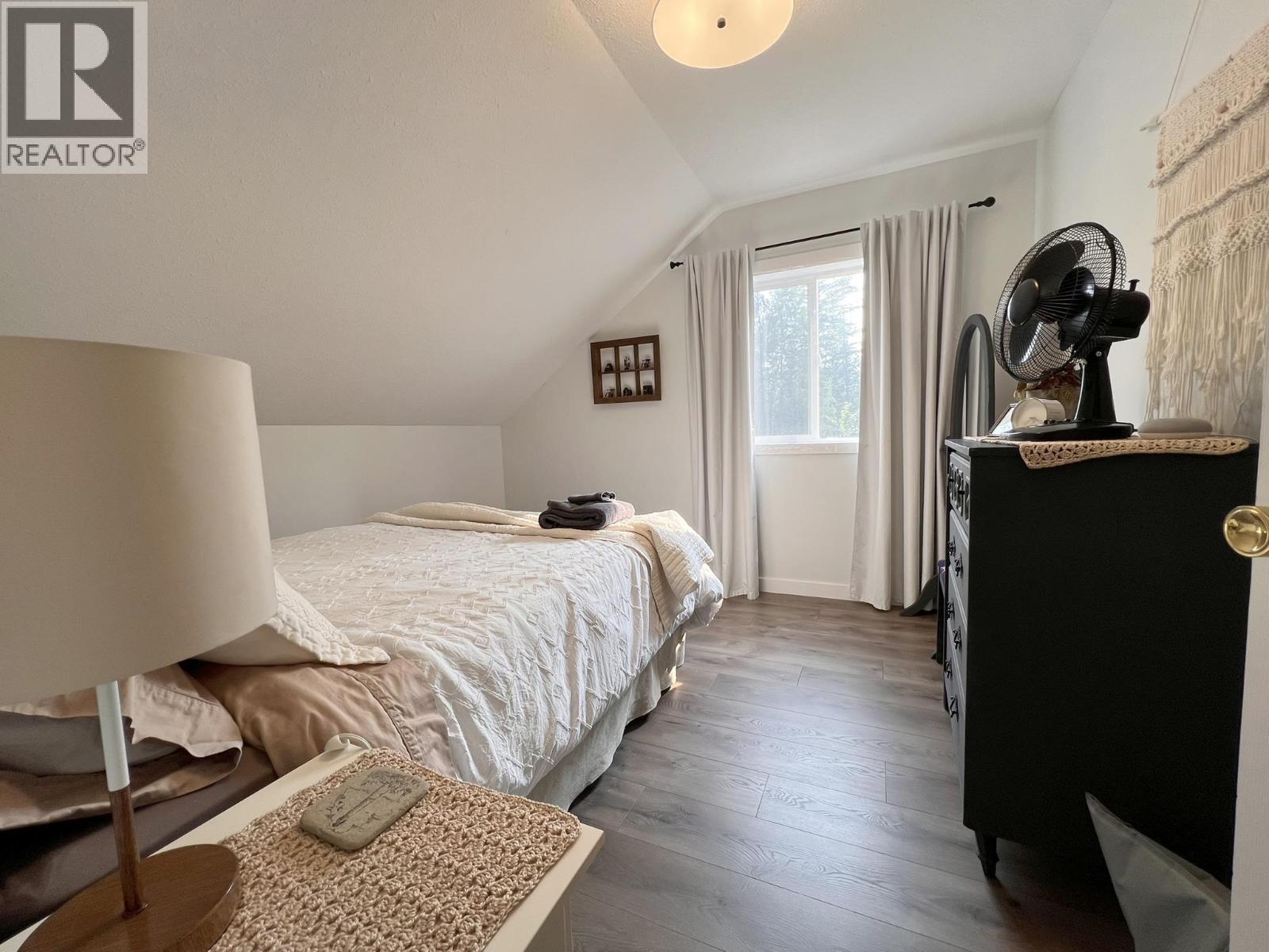 6318 MOOSE POINT DRIVE, Lone Butte