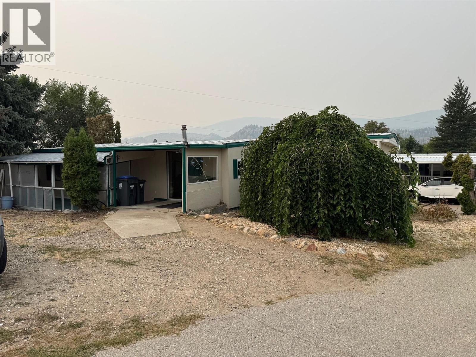 146 WILLOW Court Unit# 5, Oliver