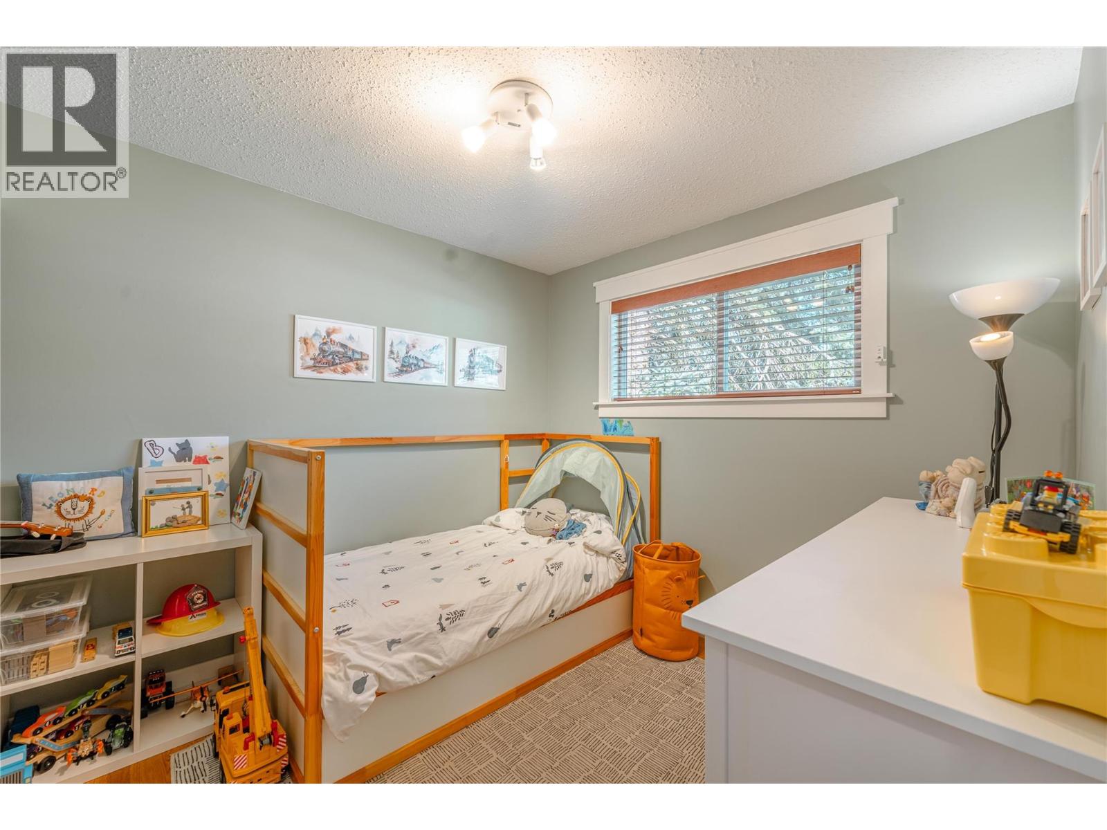 223 Viers Crescent, Revelstoke
