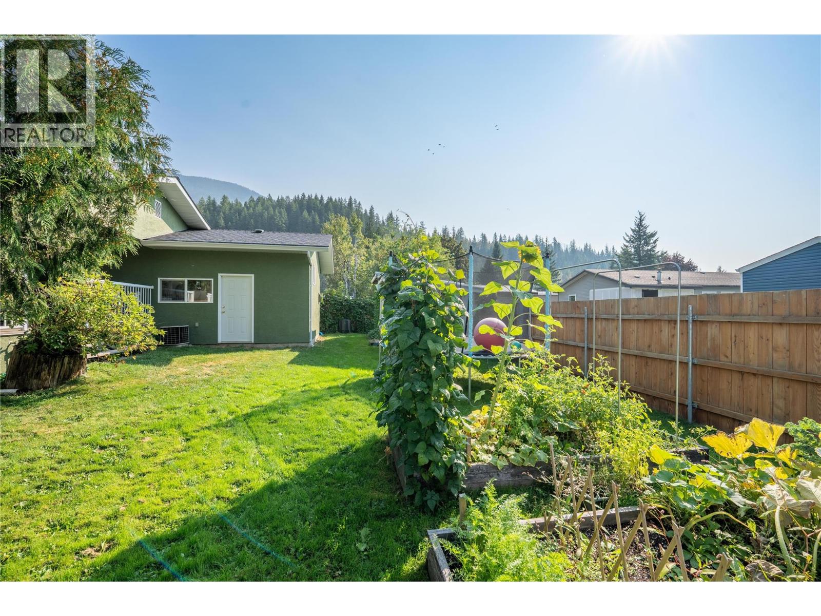 223 Viers Crescent, Revelstoke