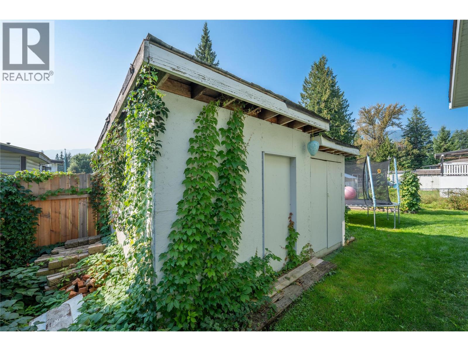 223 Viers Crescent, Revelstoke