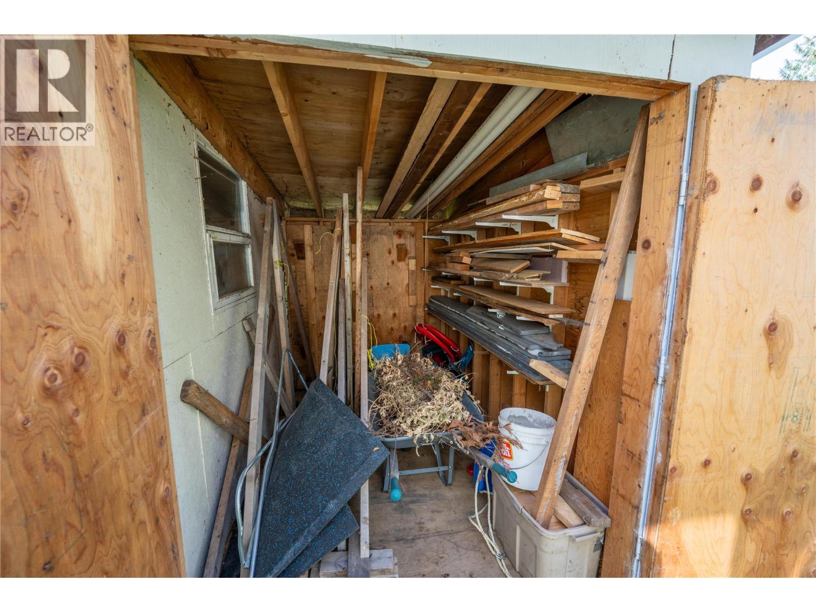 223 Viers Crescent, Revelstoke
