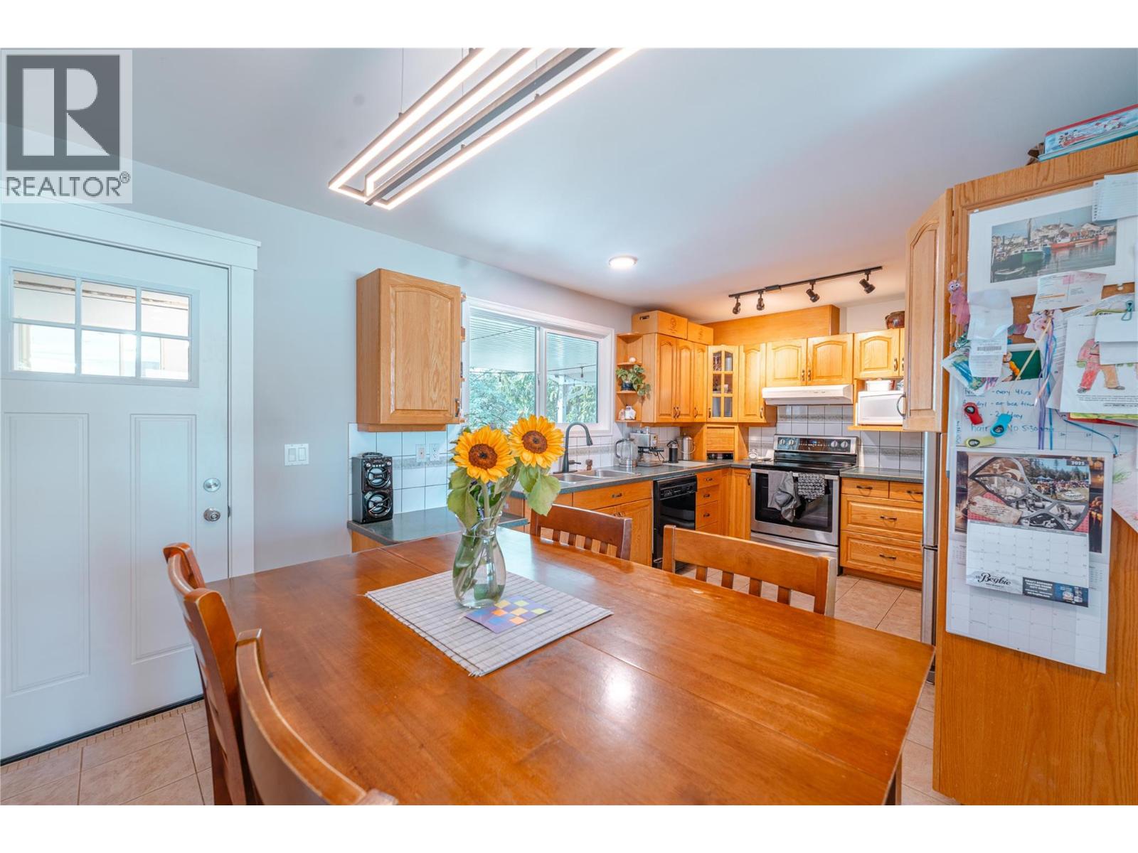 223 Viers Crescent, Revelstoke