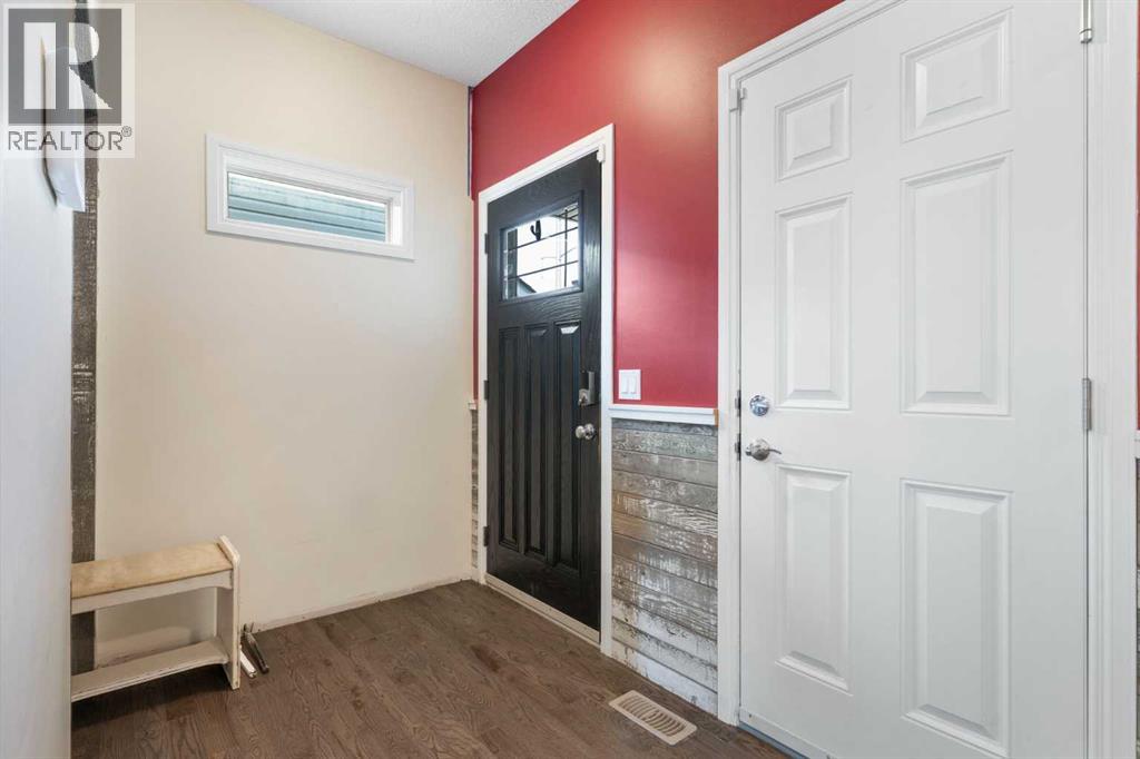 109 Heartland Way, Cochrane