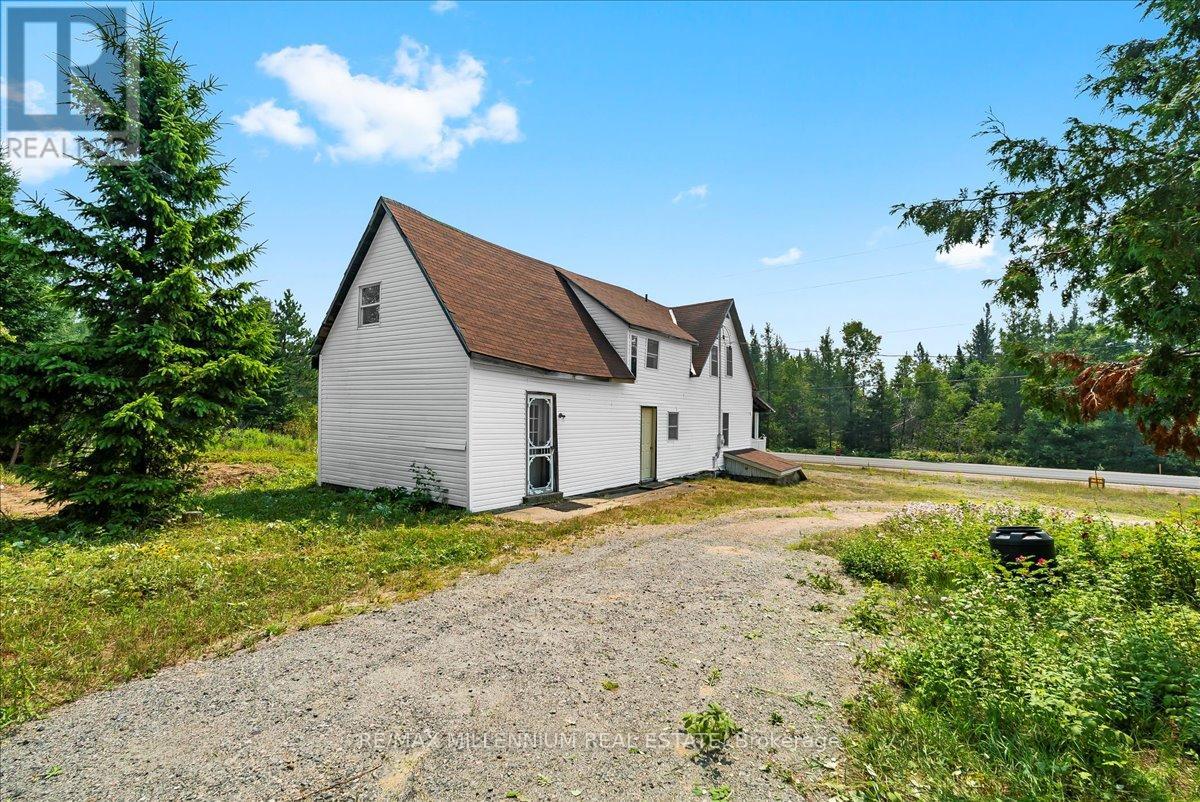 3529 HIGHWAY 118 E - 9