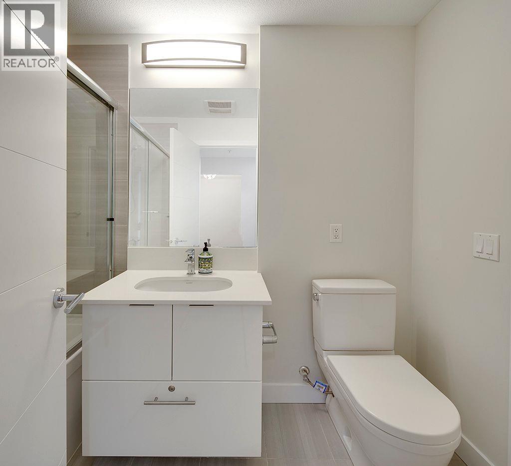 404 733 W 3RD STREET, North Vancouver
