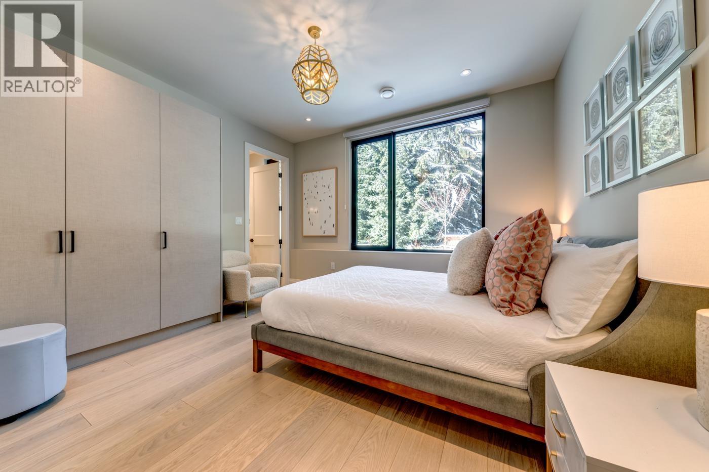 7313 TONI SAILER LANE, Whistler