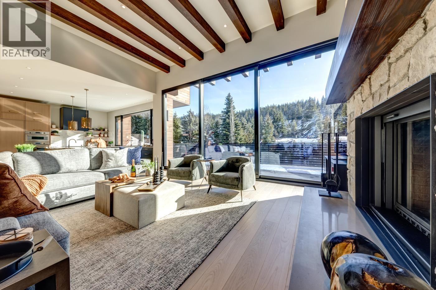 7313 TONI SAILER LANE, Whistler