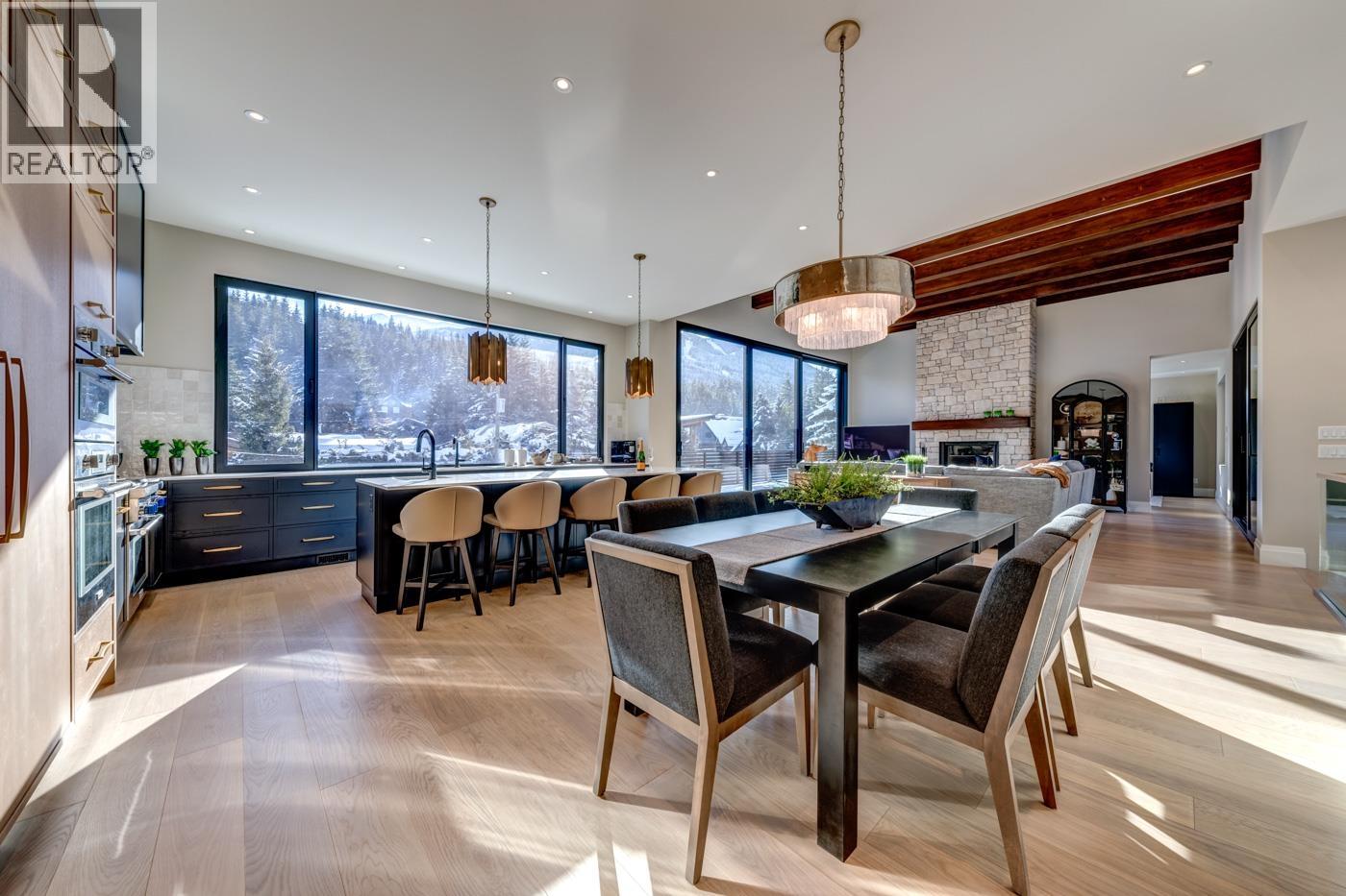 7313 TONI SAILER LANE, Whistler