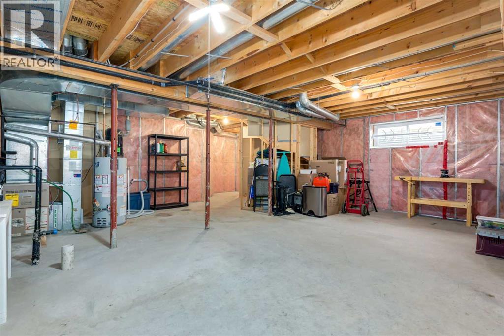 Single Family House for Sale in  Spring Crescent SW Springbank Hill Calgary 