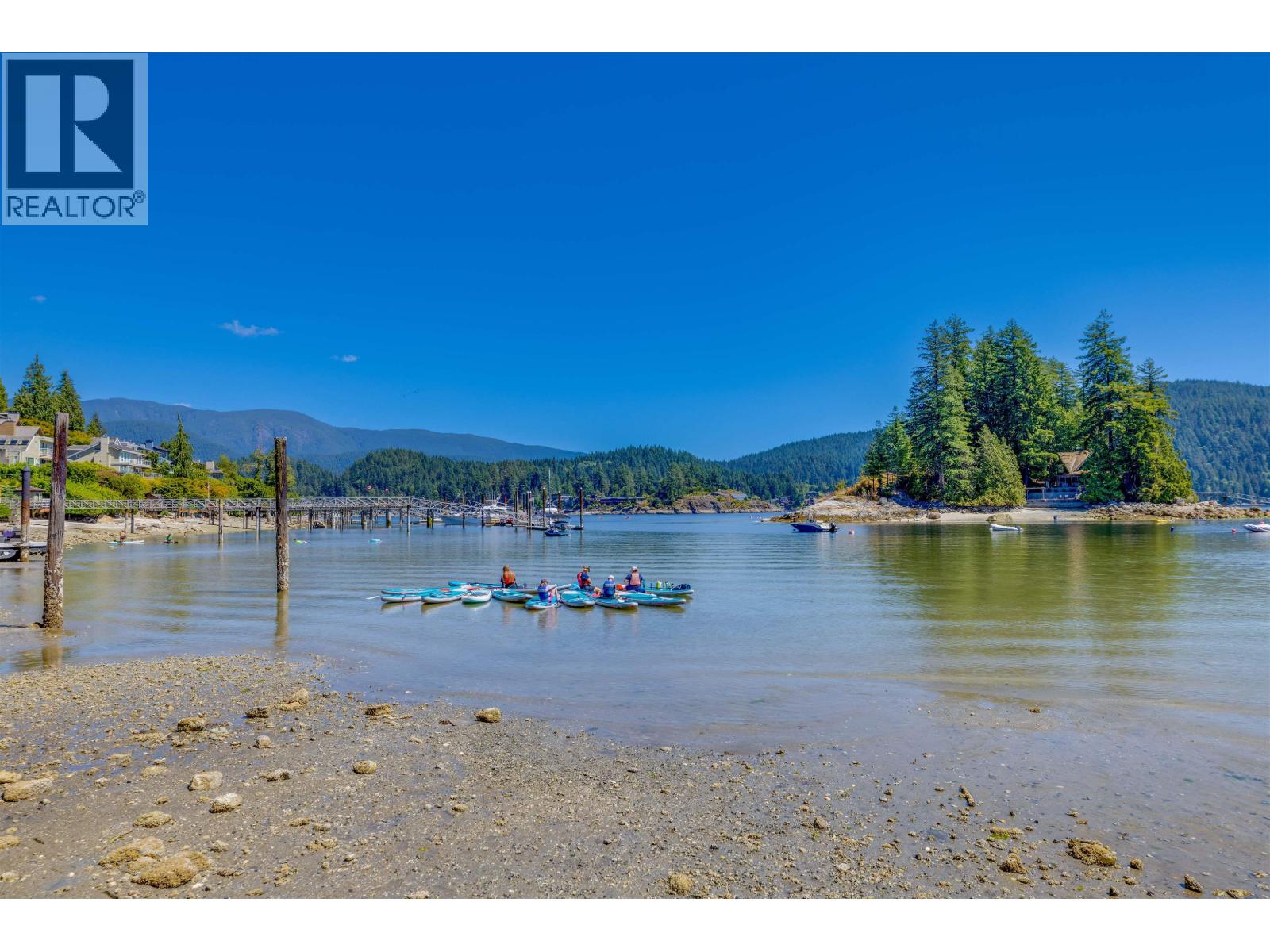 4755 COVE CLIFF ROAD, North Vancouver