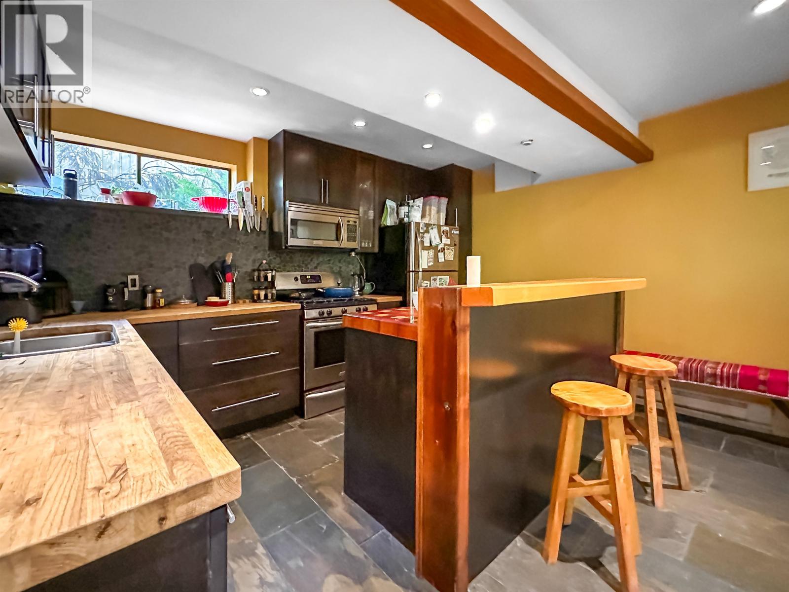 4755 COVE CLIFF ROAD, North Vancouver