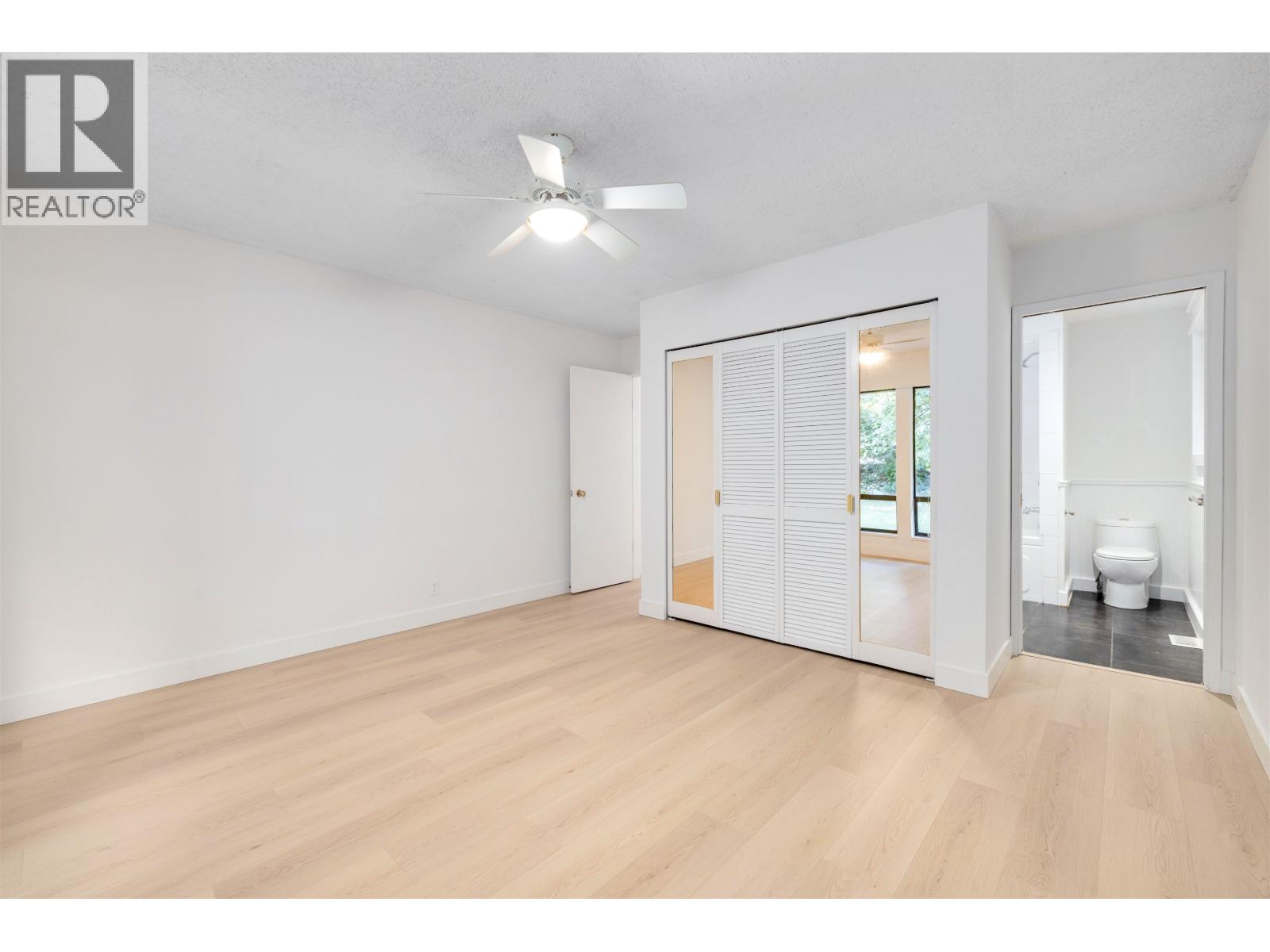 4755 COVE CLIFF ROAD, North Vancouver