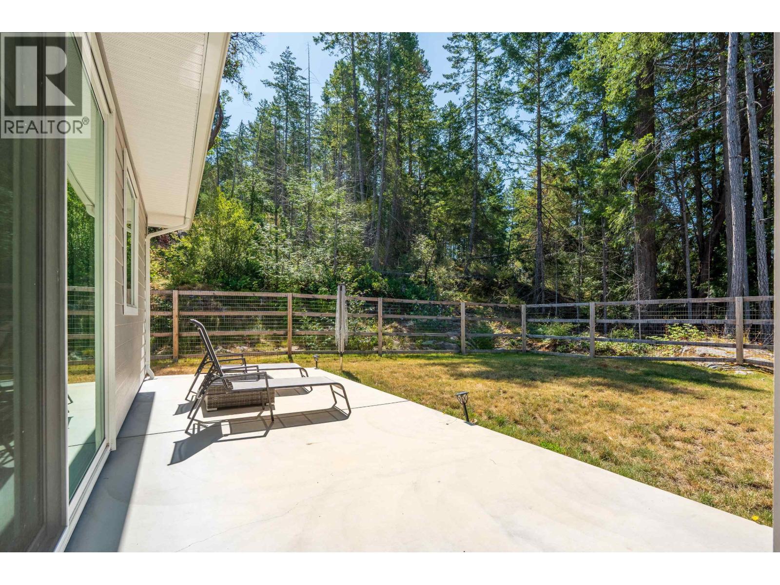 11120 SUNSHINE COAST HIGHWAY, Pender Harbour