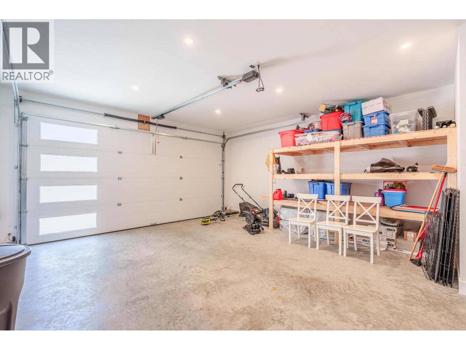 11120 SUNSHINE COAST HIGHWAY, Pender Harbour