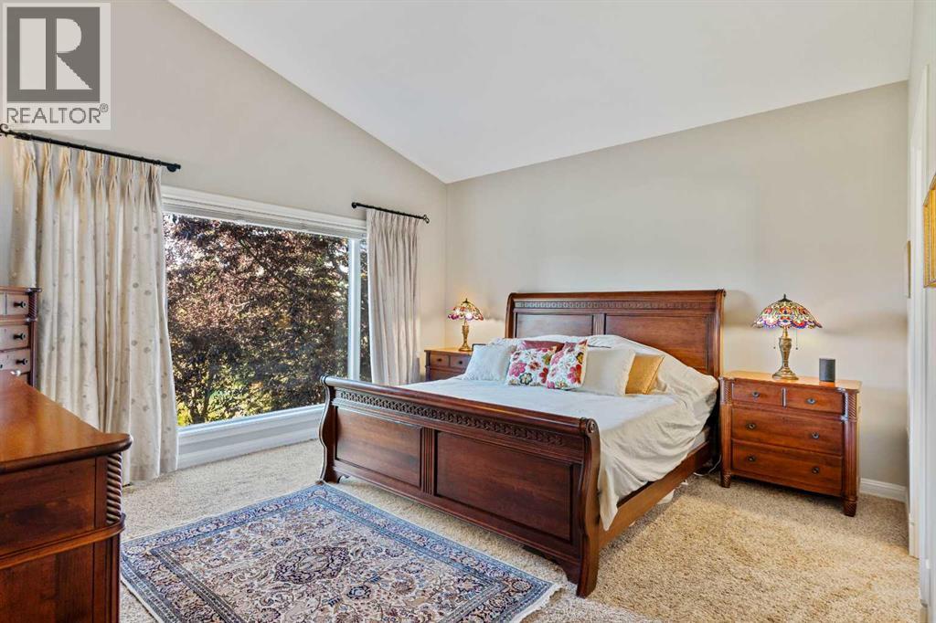 Single Family House Bungalow for Sale in  Sienna Ridge Landing SW Signal Hill Calgary 