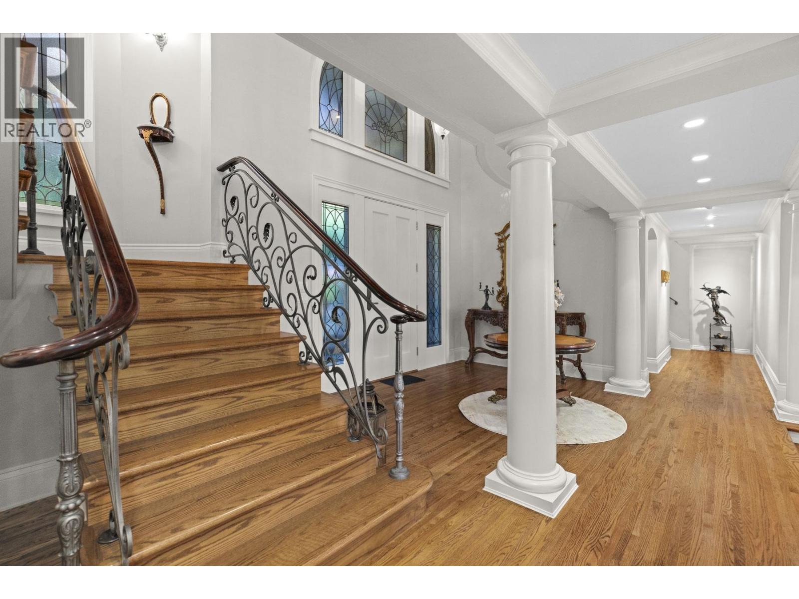 3090 MATHERS AVENUE, West Vancouver