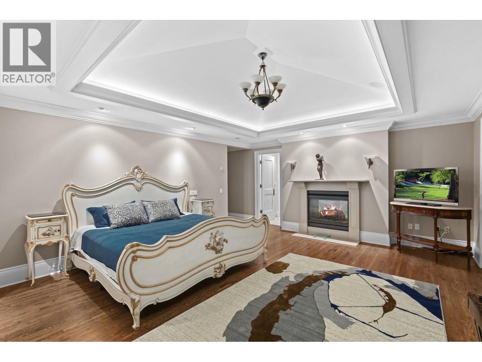 3090 MATHERS AVENUE, West Vancouver