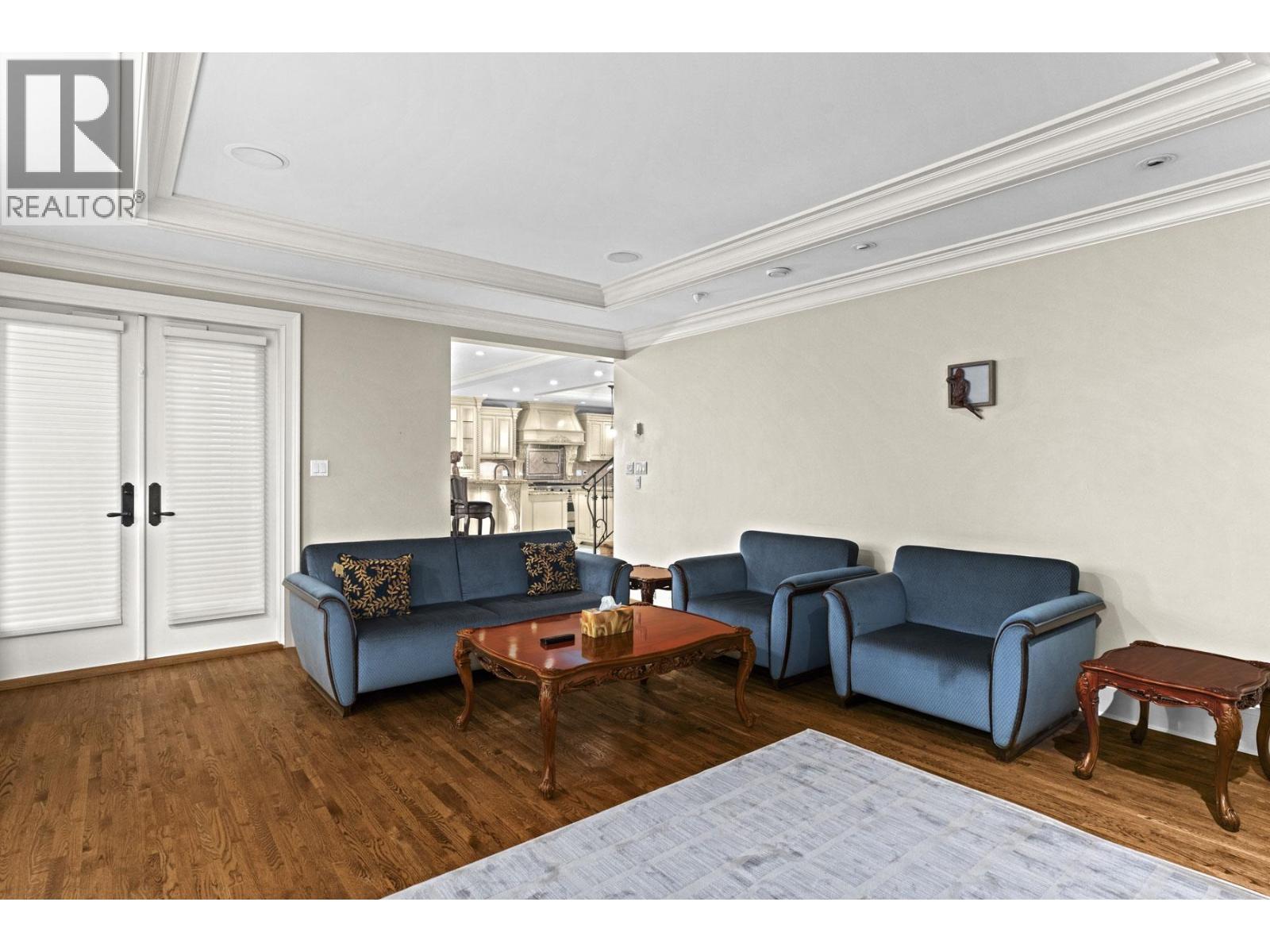 3090 MATHERS AVENUE, West Vancouver