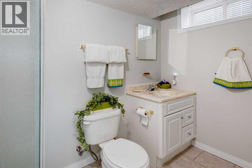 Single Family House for Sale in  Rocky Ridge Heights NW Rocky Ridge Calgary 