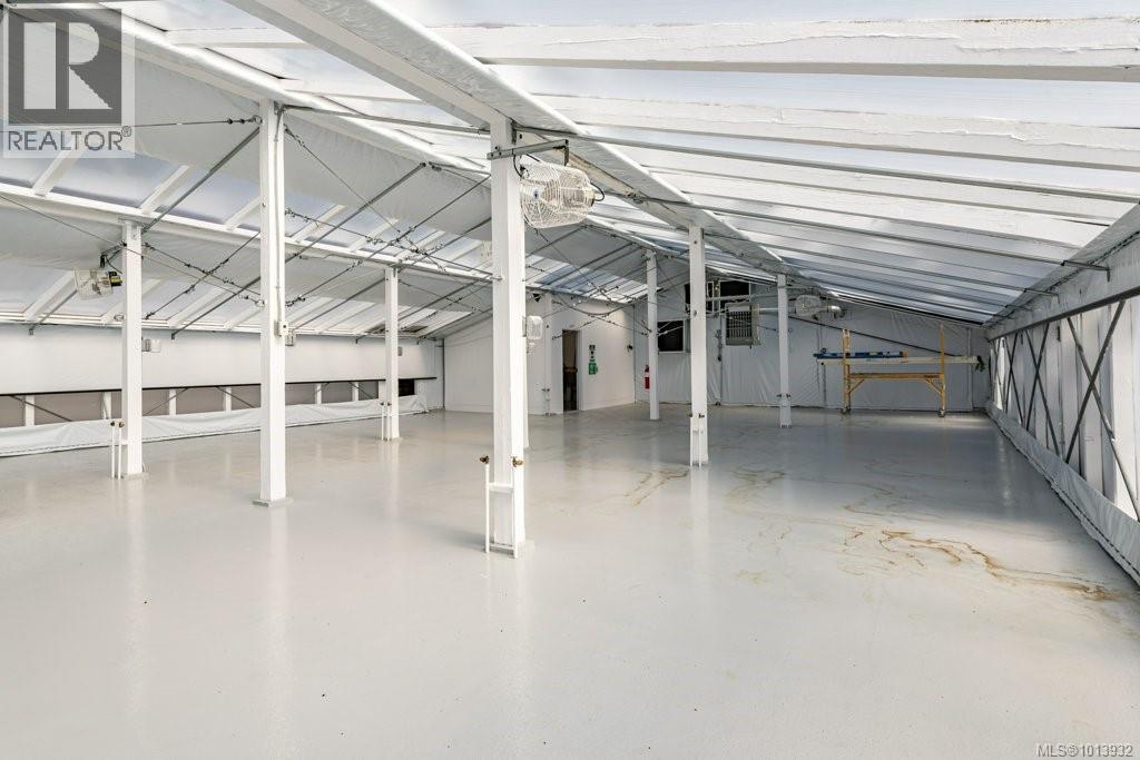 9000 Rayelyn Lane, Denman Island