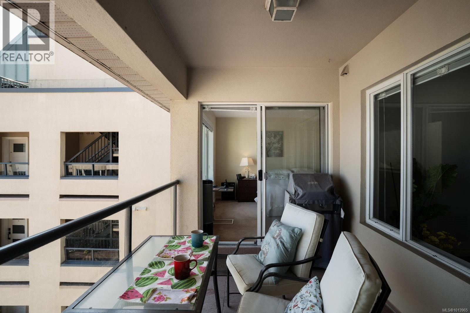 618 50 Songhees Road, Victoria