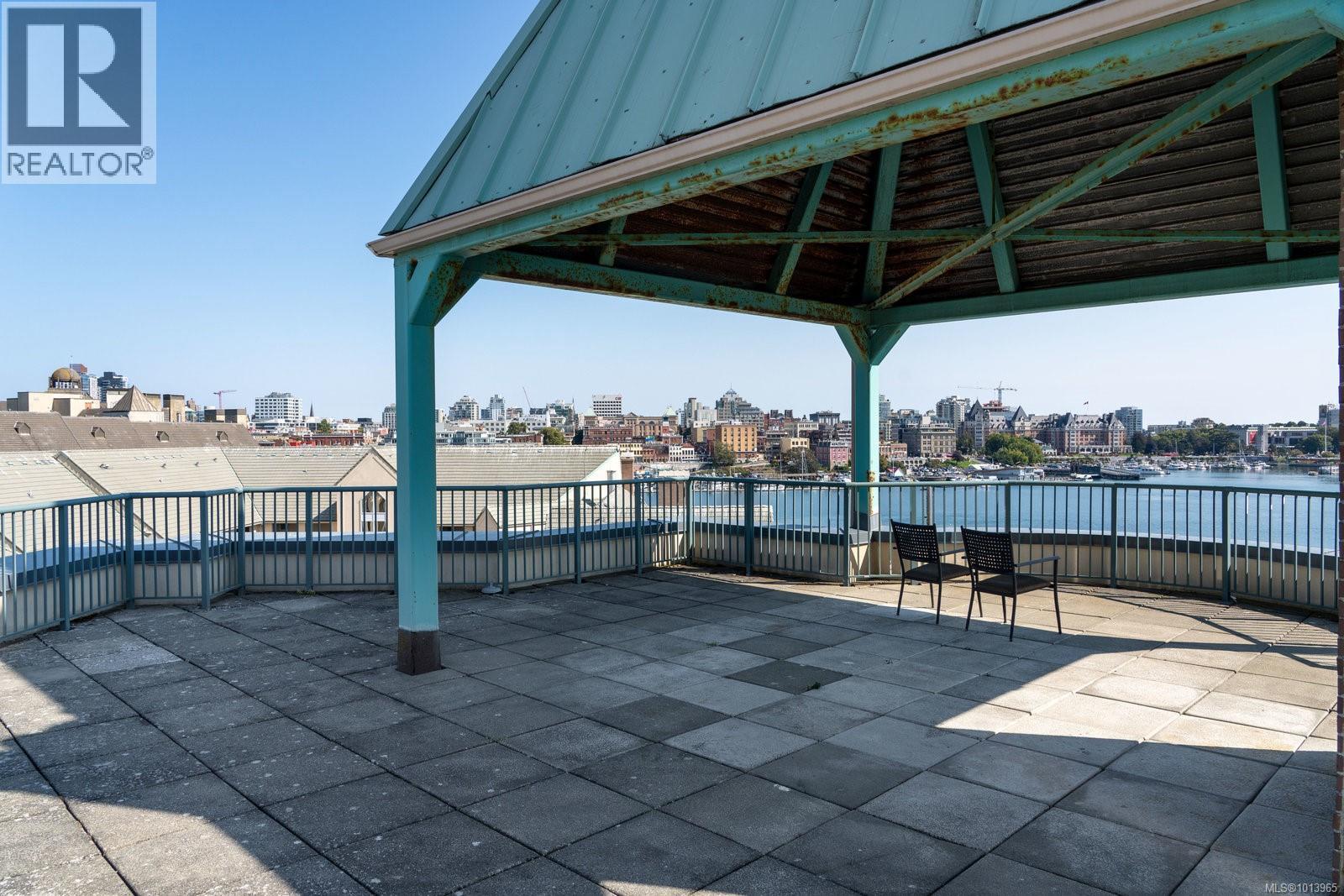 618 50 Songhees Road, Victoria