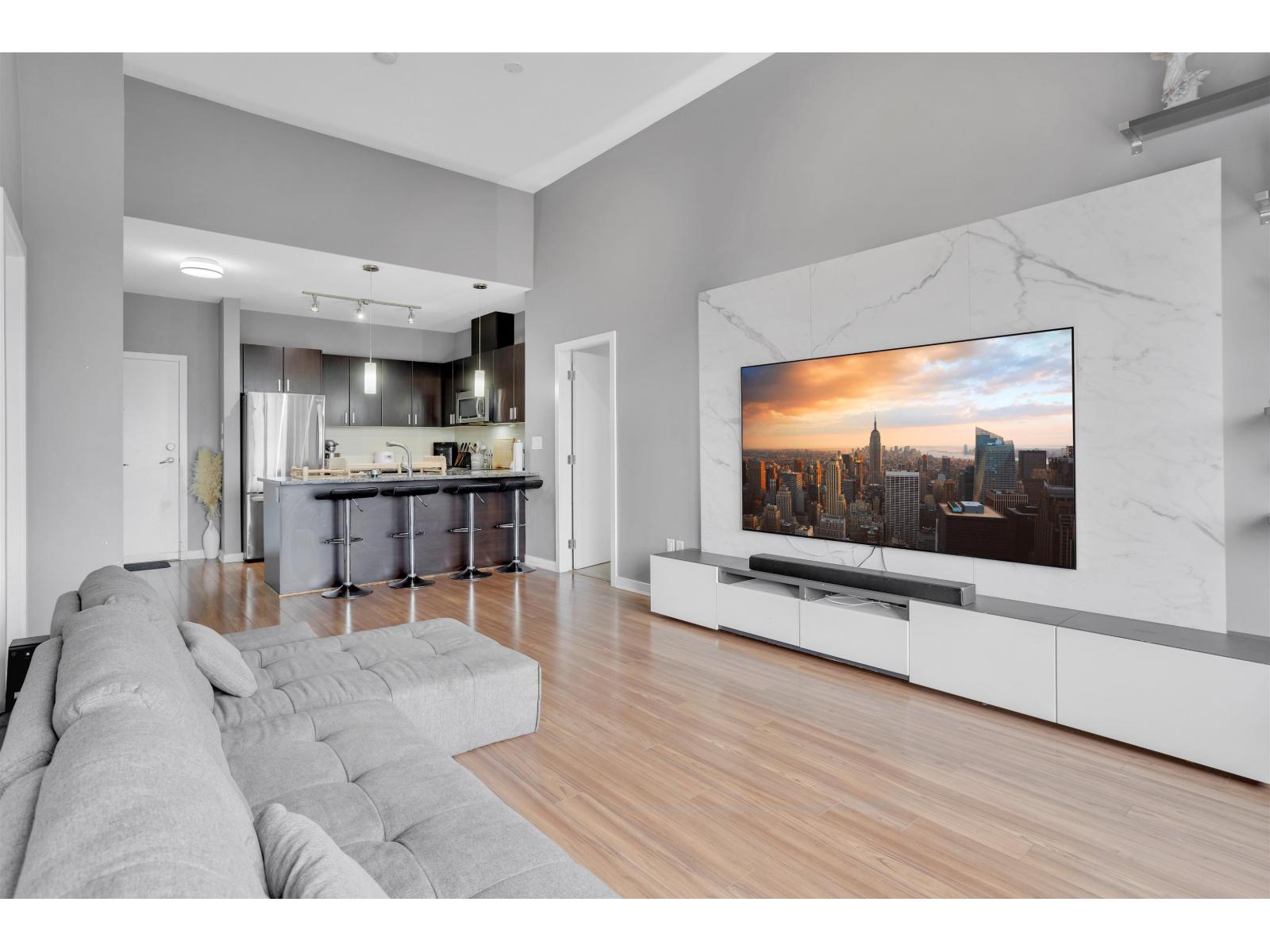 #422-7511 120 Street, Delta