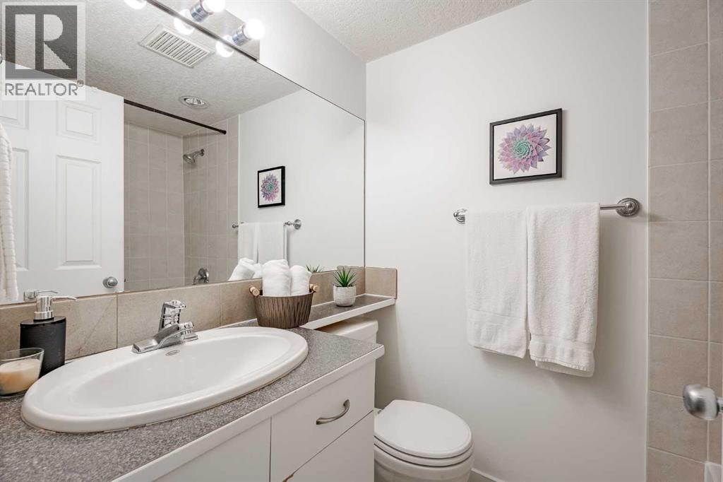 Single Family House for Sale in   Meredith Road NE Bridgeland/Riverside Calgary 